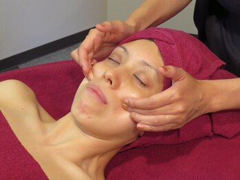 ビューティフル アンジー(Beautiful Angie)/お顔もデトックス むくみ解消!