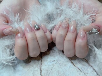 ネイル スパ ココプラス(Nail spa Cocoplus)/ガーリーなベルベットネイル