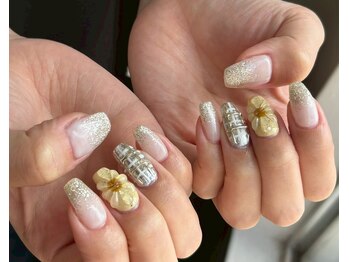 ぷっくりひまわり　担当mor