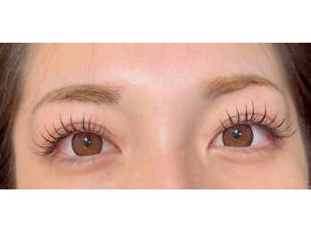 チオン アイラッシュ(CHION eyelash)/LEDエクステ140本