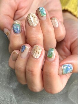 手描きアートが得意なサロン