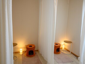 リリー(lily)/黄土よもぎ蒸し