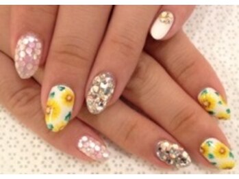 アイラッシュTokyo銀座サンクチュアリ/ネイル　１２０分　８９００円