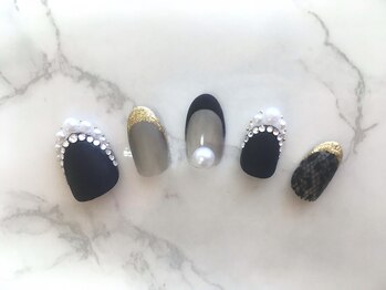 ネイルサロン イーウィ(Ewy)/