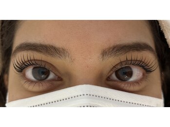 ネオリーブ エクラ 上野御徒町店(Neolive eclat)/パリジェンヌ