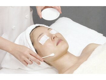 ソフィア ミューズ 目黒/水光ピーリングでシワくすみ改善