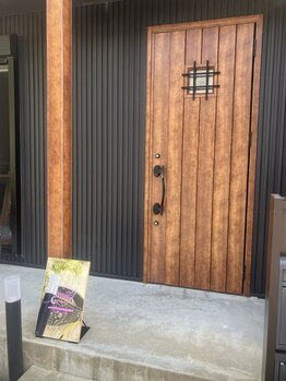 リープ 桑名(lieb)/ネイビーの一軒家と看板