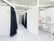 ローランリム(LORAN Lim)の雰囲気（全部屋完全個室☆ メイクルーム、Refa完備♪お出かけ前にも是非）