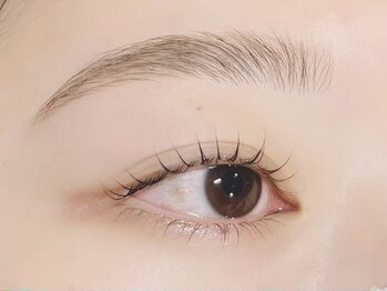 アイラッシュ グランジュテ(eyelash grand jete)の写真/【アイブロウWAX 新導入★】眉でお顔の印象は大きく変わる…！あか抜けたオシャレFaceに♪眉パーマもあり◎