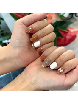 トイロ(toiro)/クリアフレンチ&リングネイル