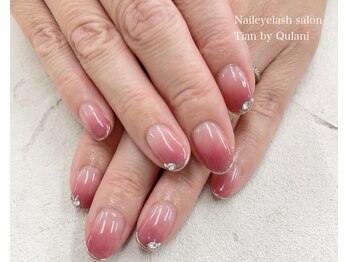 デザインネイル