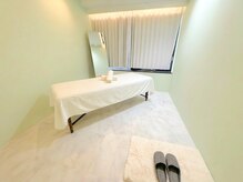 せなかのはね 難波心斎橋店