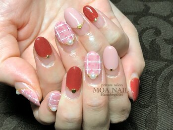 モア ネイル(MOA NAIL)/