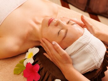 カリン ベル(KARIN BEL)/