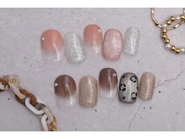 5000円　マグネット　ヒョウ柄