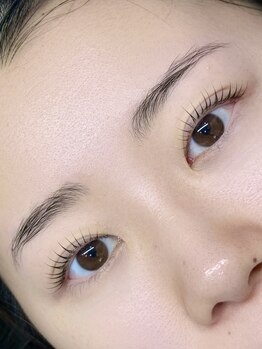 オメメ グリーン(omeme green)の写真/大人の可愛さをつくる洗練技術で、正面だけでなく横顔も綺麗に映える目元へ♪