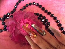 リングアリング(Ring a Ring)/べっこう＆宝石ネイル