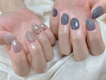 アバネイル 藤が丘(AVA NAIL)/【ちぐはぐぷっくりネイル】