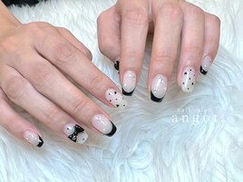 モノトーンネイル