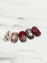 プチネイル安气子 日比谷シャンテ店/