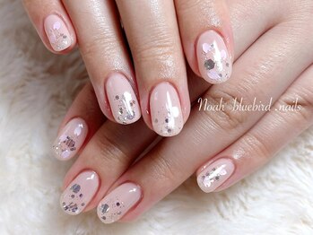 ノアブルーバードネイルズ(Noah' bluebird .nails)/キラキラ桜とホログラム