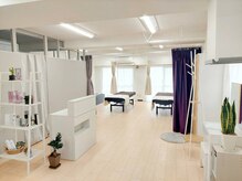 La Realiser【フェイシャル＆ボディ】 【1/9 NEW OPEN（予定）】の雰囲気（ゆったりとした空間でエステを満喫！テラボーラーあります！！）