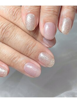 サロンペペ(salon pepe)の写真/【JR発寒駅徒歩1分★】「この爪で大丈夫かな？」と迷っているネイルが初めての方もご来店ください♪
