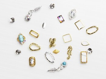 カオ ネイル(KAO NAIL)/パーツ、シールの種類豊富