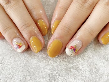 リーチェ ビューティアンドネイルサロン 大名店(Beauty&Nail Salon)/押し花ネイル☆