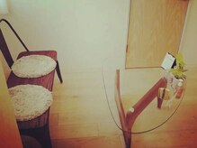 unReve【まつげパーマ・マツエク専門店】/待合室