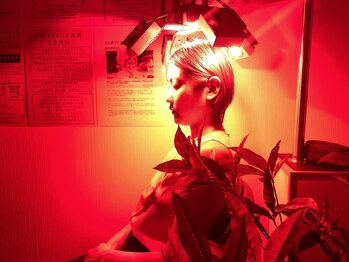 リベル(Liber)/★今話題！育毛促進LEDマシン