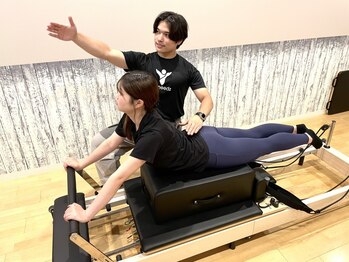 ボニーズ 薬院 福岡中央店(boneedz)の写真/美尻や足長効果も期待!骨格からデザイン◎お一人お一人のお悩みに合わせた施術で美脚にアプローチ♪