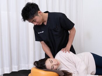 スッキリ整骨院 花小金井院/施術【姿勢改善、関節調整】