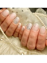 アオマリー(Aomalie)/雪の結晶ネイル　¥11,000