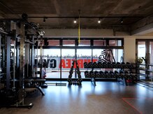 スリーエージム(THREEA GYM)の雰囲気(2階ですので人目を気にせず、開放感抜群です!)