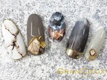 クアトログランシュ 青葉台(QUATRO×GranCieux)/大理石ネイル