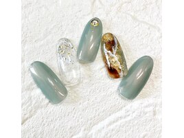 ニュアンスタイダイネイル