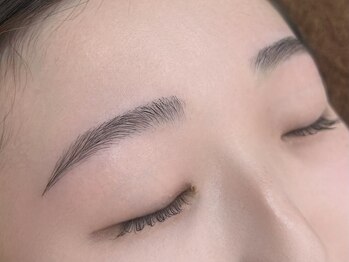エミュ バイ ムーン(emu by moon.)の写真/初めての方にこそ来てほしいサロン♪どう整えたらよいかわからない方も、骨格に合わせた施術で理想の美眉へ