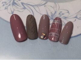 ニット×チェック柄ネイル