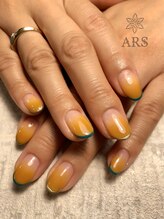 アルス(ARS)/グラデーションフレンチ¥8800