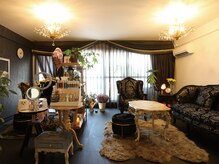 カルムファルコン(calmファルコン)の雰囲気（4F待合室・脱毛・蒸・フェイシャル・ボディ・シャワールーム完備）