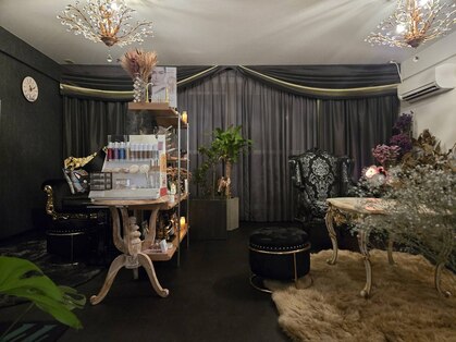 カルムファルコン(calmファルコン)の写真