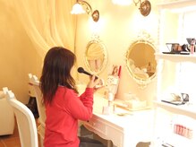 メイクルームのみの利用の場合、ルーム利用料、30分300円