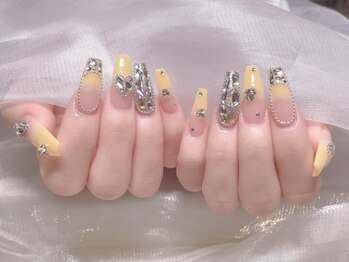 ルル 関内(LuLu)/