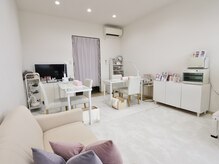 ケア ビューティー ネイル(care beauty NAIL)の雰囲気（ハンド2席、フット1席です♪）