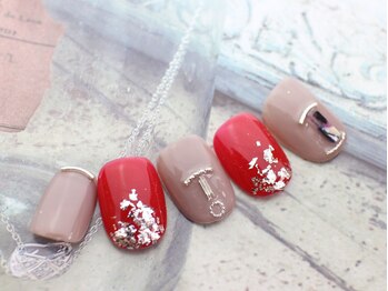 ネイルサロン ティディ(TIDY)/北欧パーツ&銀箔ネイル♪