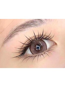 ボリュームのある目元にしたい