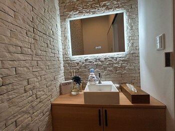 エルワイジム(LYGYM)/おしゃれな洗面所