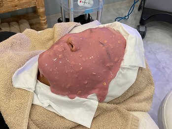 トウキョウビューティーラボ(TOKYO BEAUTY LABO.)/CASMARA マスク施術写真