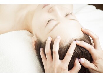 パシュ/男女共に人気の【ヘッドエステ】